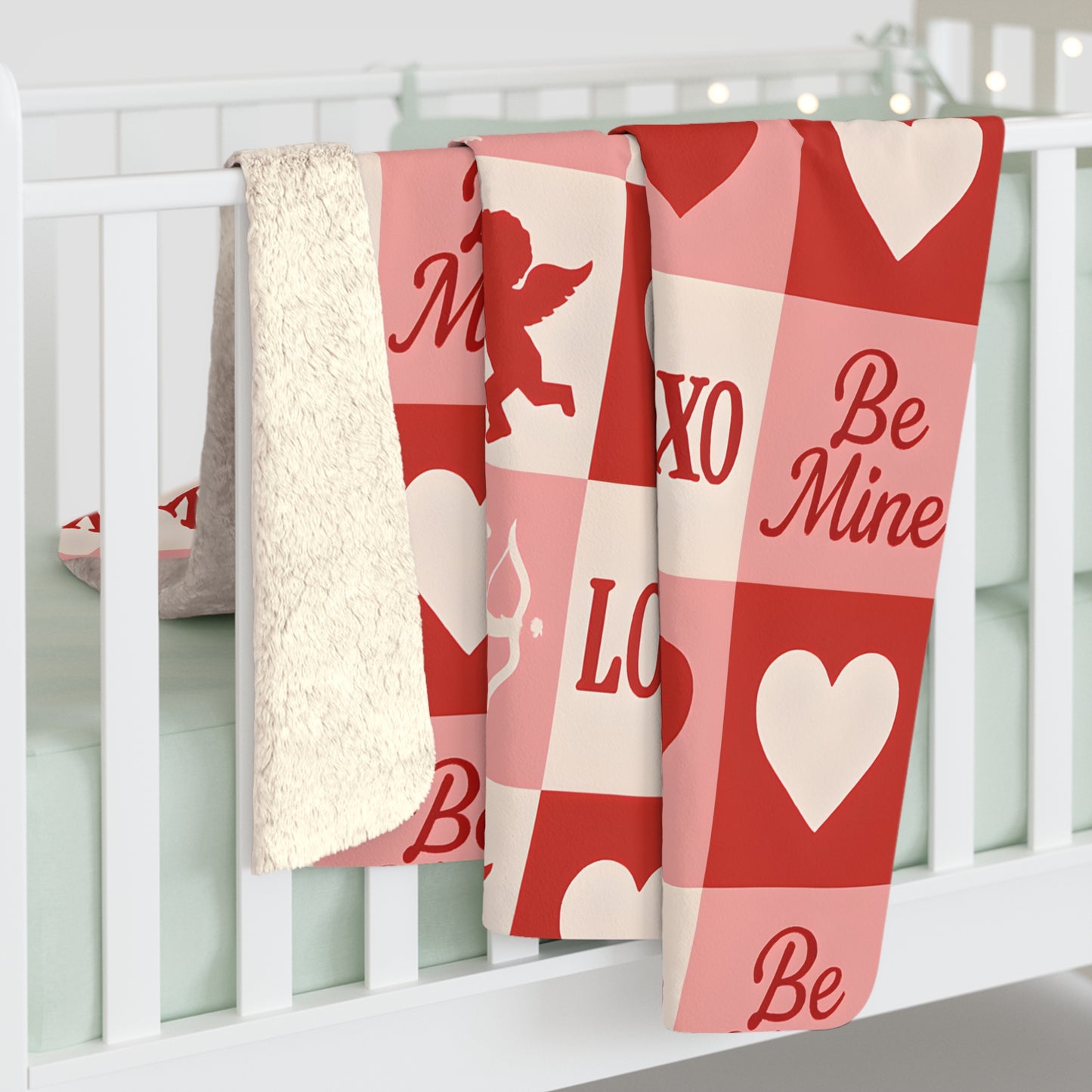 Sherpa fleece blanket - cupid's love pattern